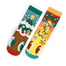 Load image into Gallery viewer, Piney &amp; Coco Christmas Mismatched Adult Socks (Lmtd Edition)
